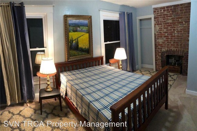 Building Photo - 4 br, 2.5 bath House - 2027 Dartmore St.
