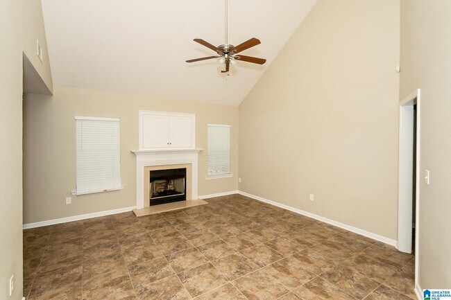 Foto del edificio - 601 Meriweather Dr