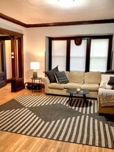 Building Photo - 2937 N Cramer St