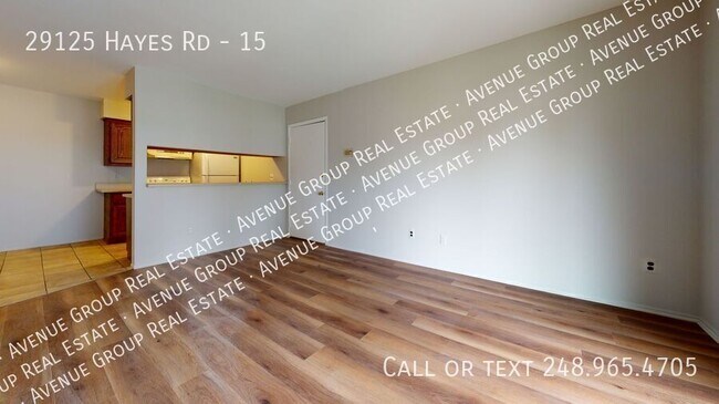 Foto del edificio - 29125 Hayes Rd