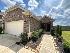Building Photo - 31755 Wellington Pass