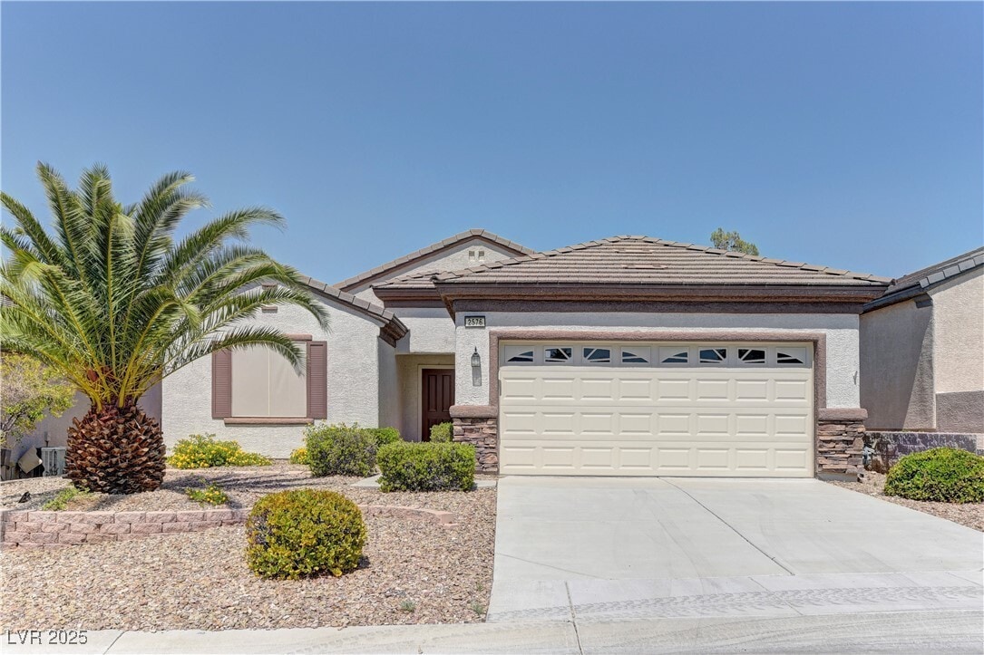 Foto principal - 2576 Chasma Dr