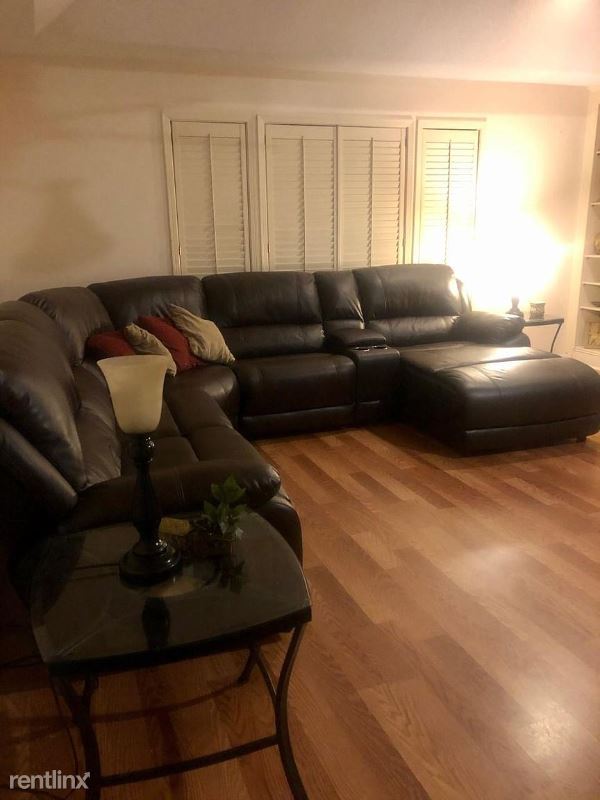 Building Photo - 3 br, 3 bath Townhome - 509 S Clayton St