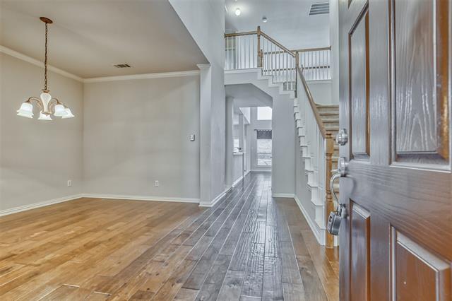 Foto del edificio - 4609 Pine Brook Dr