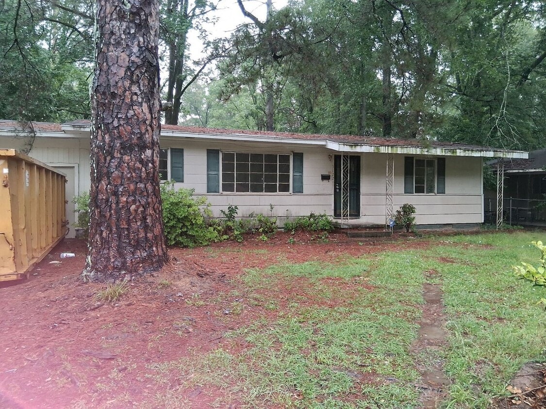 Nice 3 Bed 2 Bath South Jackson Rental on Oak Forest Dr - Nice 3 Bed 2 Bath South Jackson Rental on Oak Forest Dr