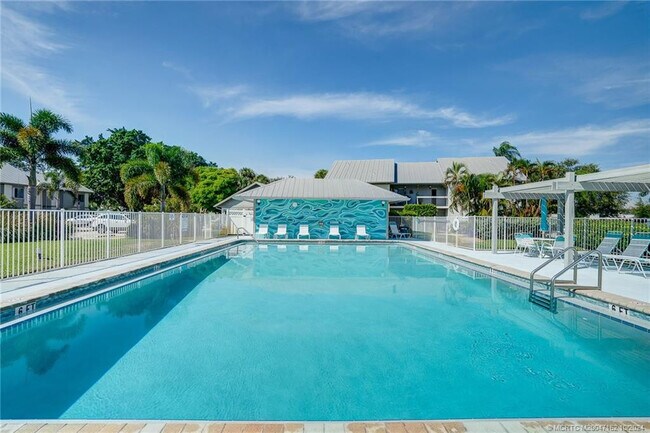 Foto del edificio - 2273 NW 22nd Ave