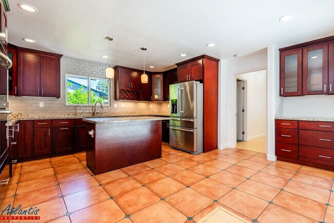 Foto del edificio - Beautiful Home | Premium Finishes | Desira...
