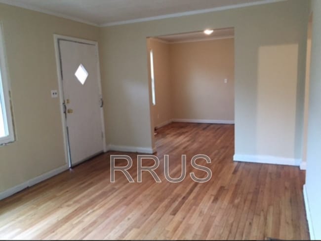 Photo - 1951 Willa Dr House