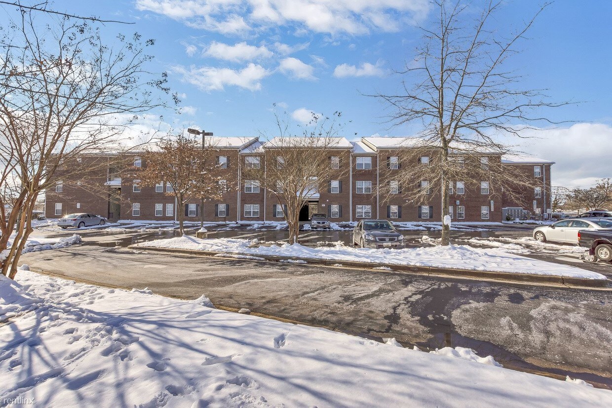 301 Dorchester Ave, La Plata, MD 20646 Room for Rent in La Plata, MD