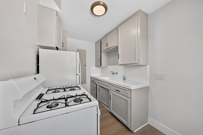 Foto del edificio - 3630 Highland Ave