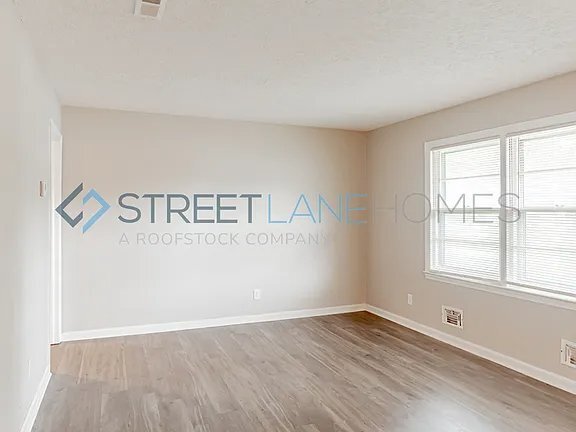 Building Photo - 2620 Providence Ct