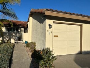 Building Photo - 1749 Charleston Ln