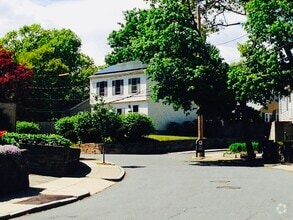 Building Photo - 43 Fairlane Rd