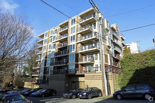 Building Photo - The 500 Building