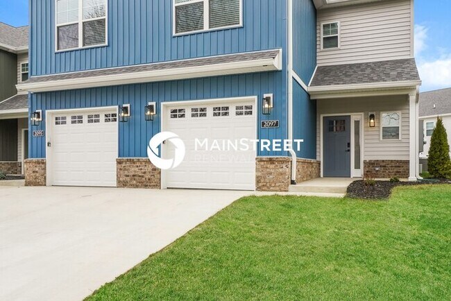 Foto del edificio - 3 Bedroom Pet-Friendly Home in Jeffersonville, IN with Main Street Renewal