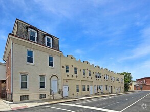 Building Photo - 2111 Orthodox St