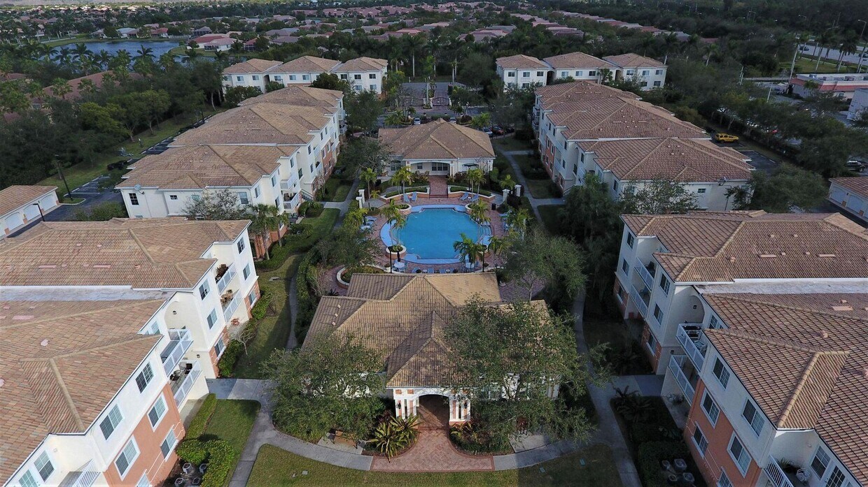 Primary Photo - 9849 Baywinds Blvd