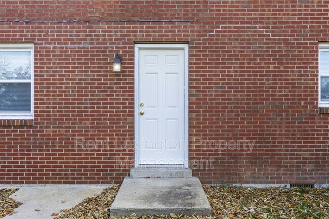 Foto del edificio - 4021 Victoria Way