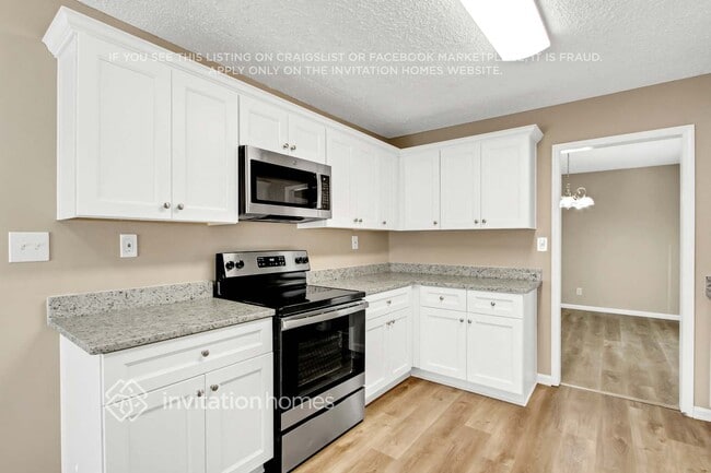 Building Photo - 5043 Post Rd Trail