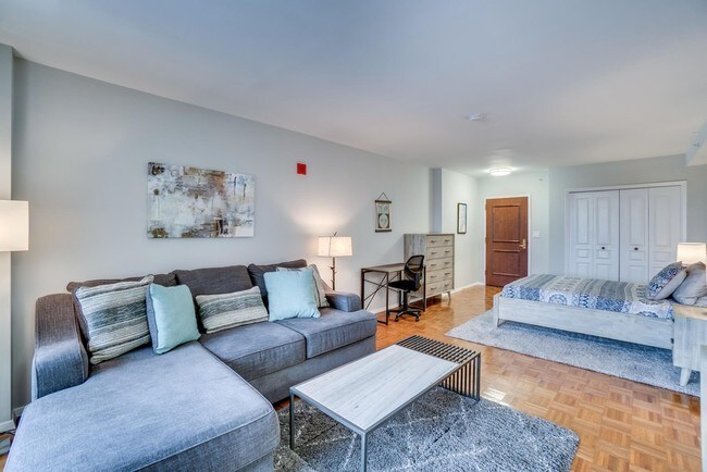 7111 Woodmont Ave Unit 415, Chevy Chase, MD 20815