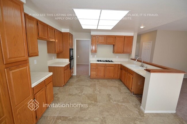 Foto del edificio - 117 Pau Ct