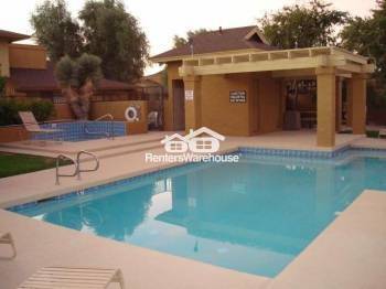 Building Photo - 1336 N 85th Pl