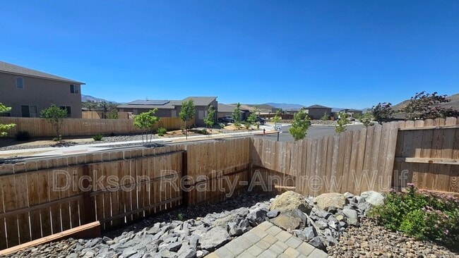 Building Photo - 401 Pasillo Ct