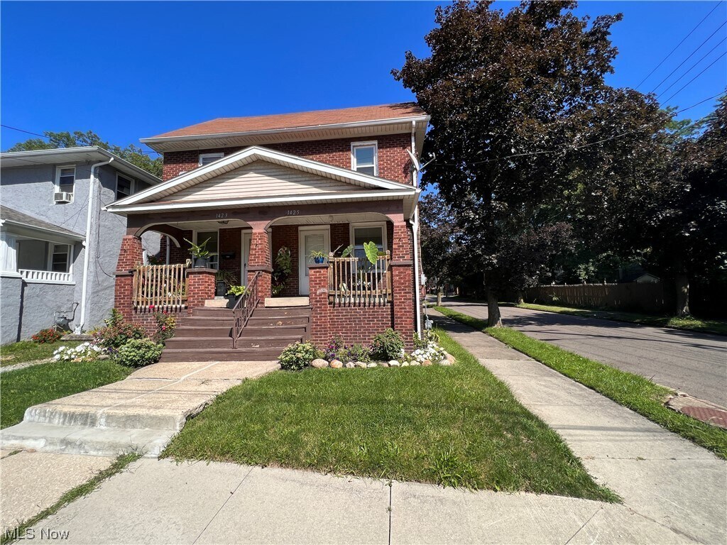 1425 Marcy St Unit 1425, Akron, OH 44301 Room for Rent in Akron, OH