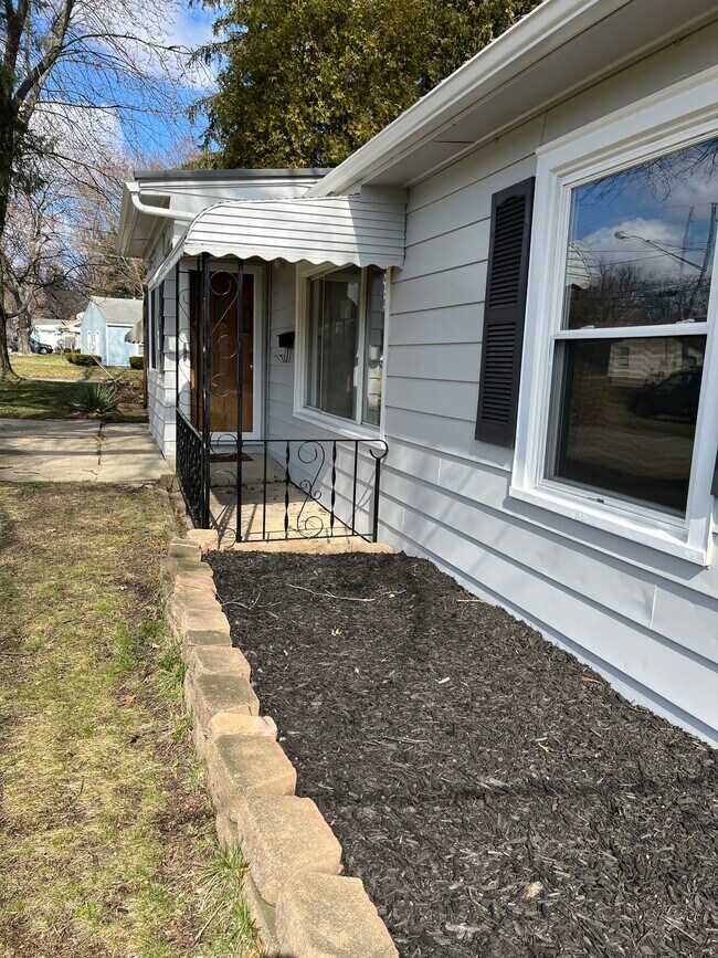 2383 Nesmith Lake Blvd, Akron, OH 44314 House Rental in Akron, OH