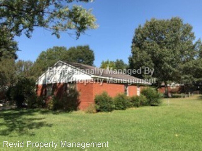 Building Photo - 3 br, 1 bath House - 1342 Bennington Drive