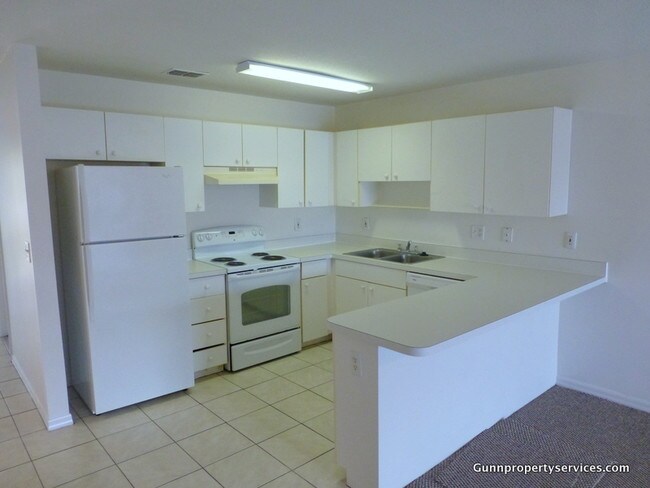 Building Photo - 2602 Icabod Ct