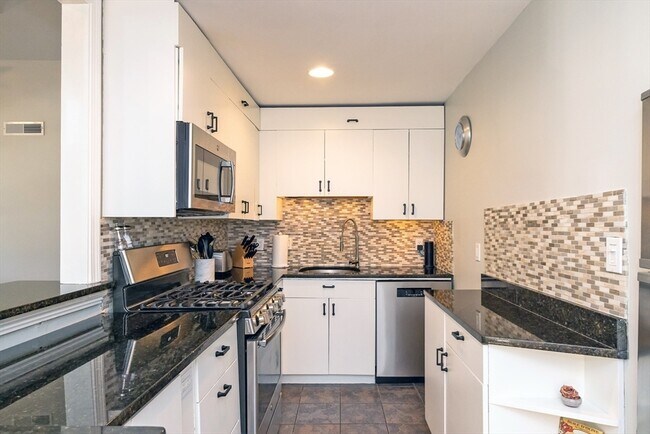 Foto del edificio - 345 Ashmont St