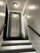 Building Photo - 104 N Cooper St