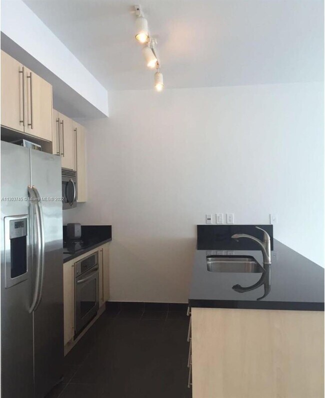 Foto del edificio - 1111 SW 1st Ave