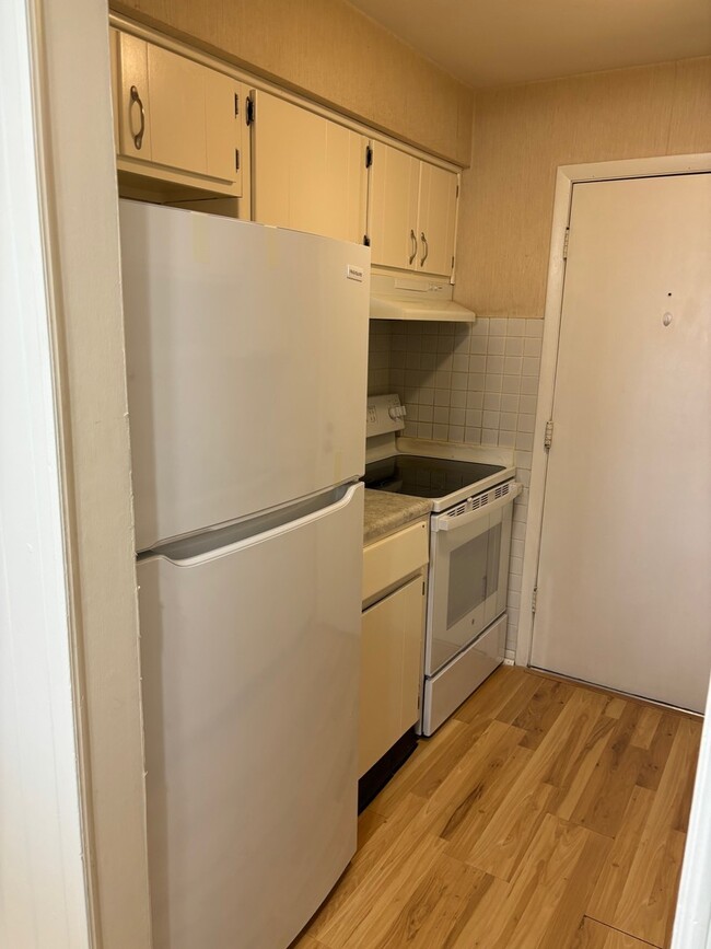 Foto del edificio - 15826 Terrace Dr