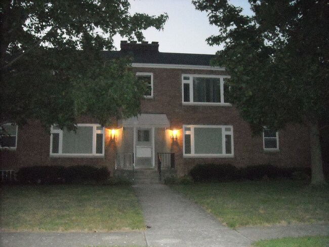 Foto del edificio - 2010 Harwitch Rd