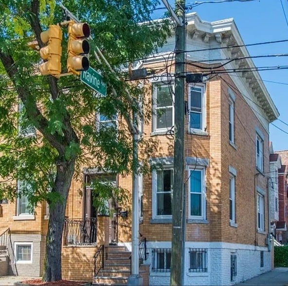 Photo - 47 Webster Avenue Unit