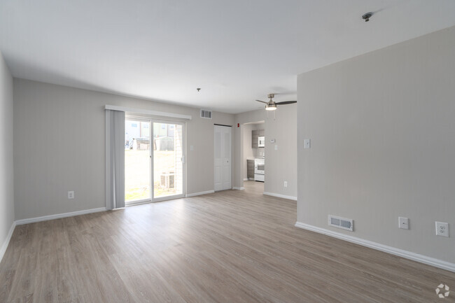 2BR, 2BA - 892SF Living Room - Sophias Place East