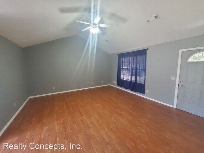 Building Photo - 3 br, 1.5 bath House - 3965 N. Gulley Road