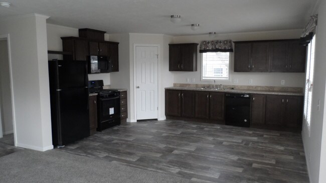 Foto del edificio - 134 Maynard Cir