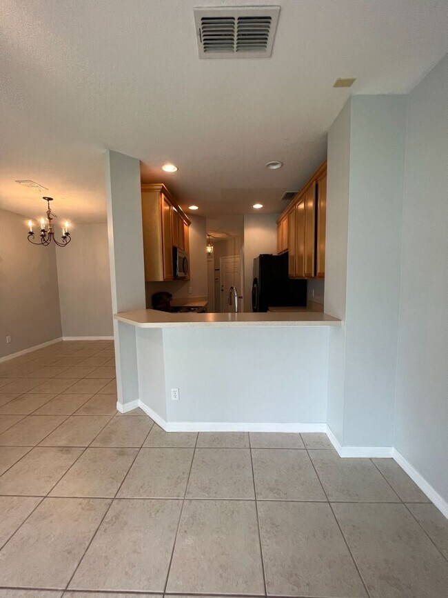 Foto del edificio - 9382 Flowering Cottonwood Rd