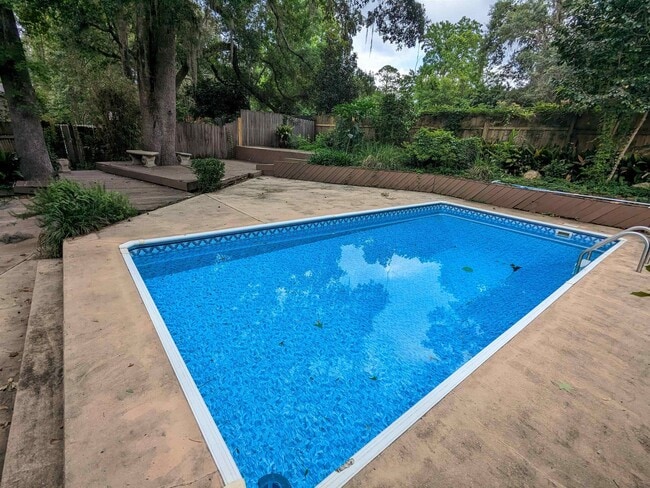 Foto del edificio - 2983 Bay Shore Dr