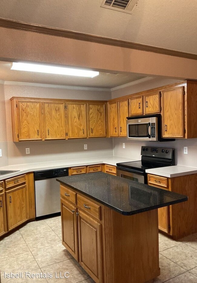 Building Photo - 3 br, 2 bath House - 5004 James Loop