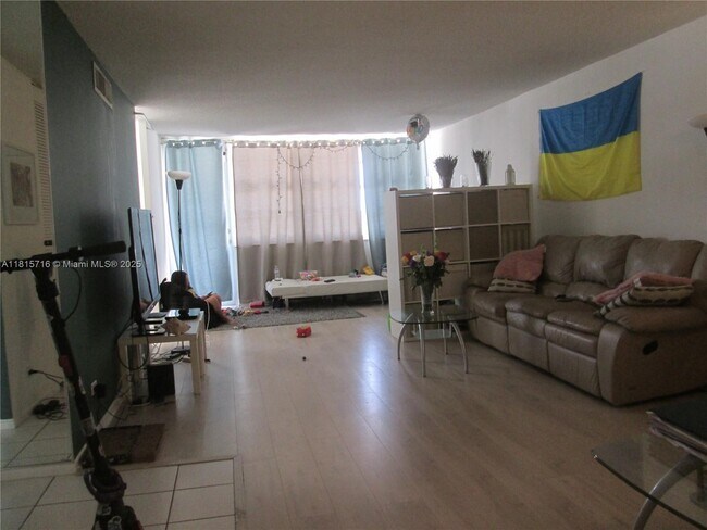 Foto del edificio - 250 174th St