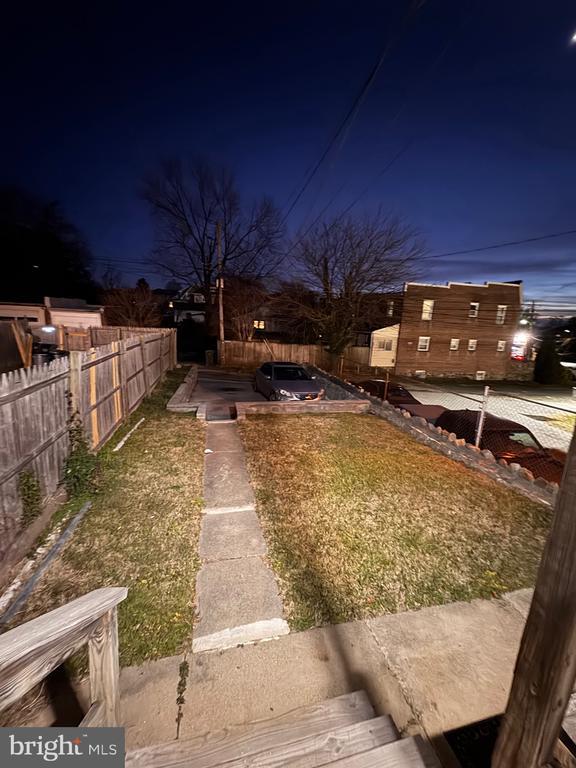 Foto del edificio - 4041 Wilkens Ave