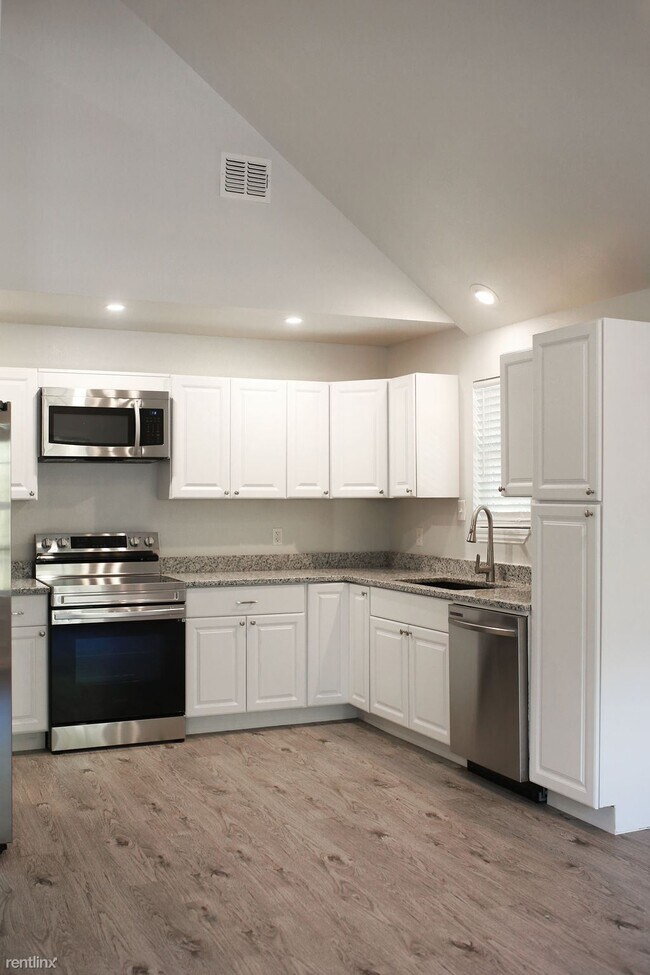 Foto del edificio - 3 br, 2 bath House - 7311 Farm to Market R...