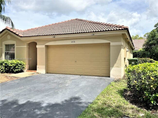 Building Photo - 1826 Sirius Ln
