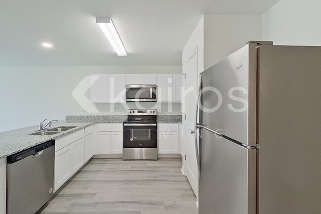 Foto del edificio - 1128 Hayes Ave S