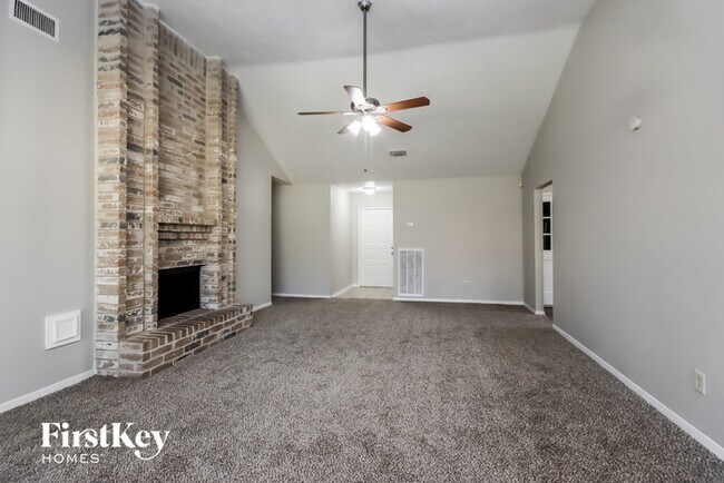 Building Photo - 3627 Village Grove Drive