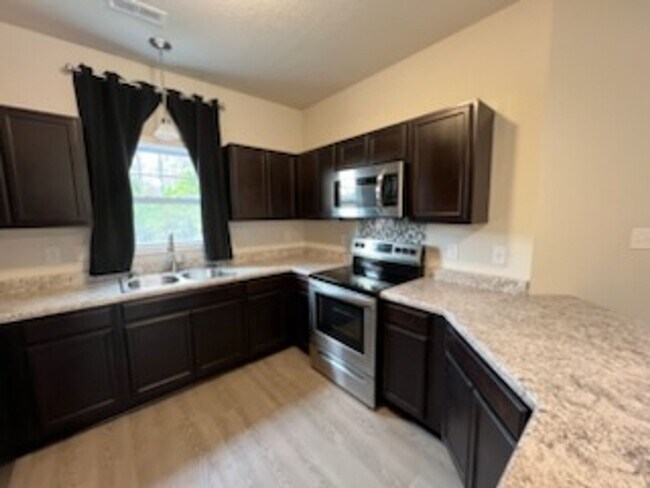 Foto del edificio - Spacious